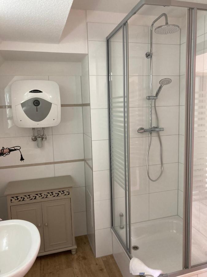 Appartement 2 Garten Bergen Auf Rugen Eksteriør billede